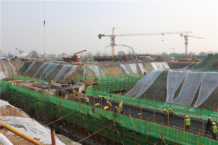 西安丝路国际会议中心管廊及桥梁项目,陕西众信建筑劳务分包有限公司|